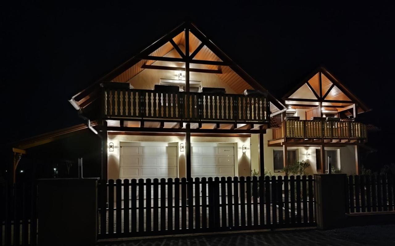 Haus Marika Hotel Siofok Exterior photo