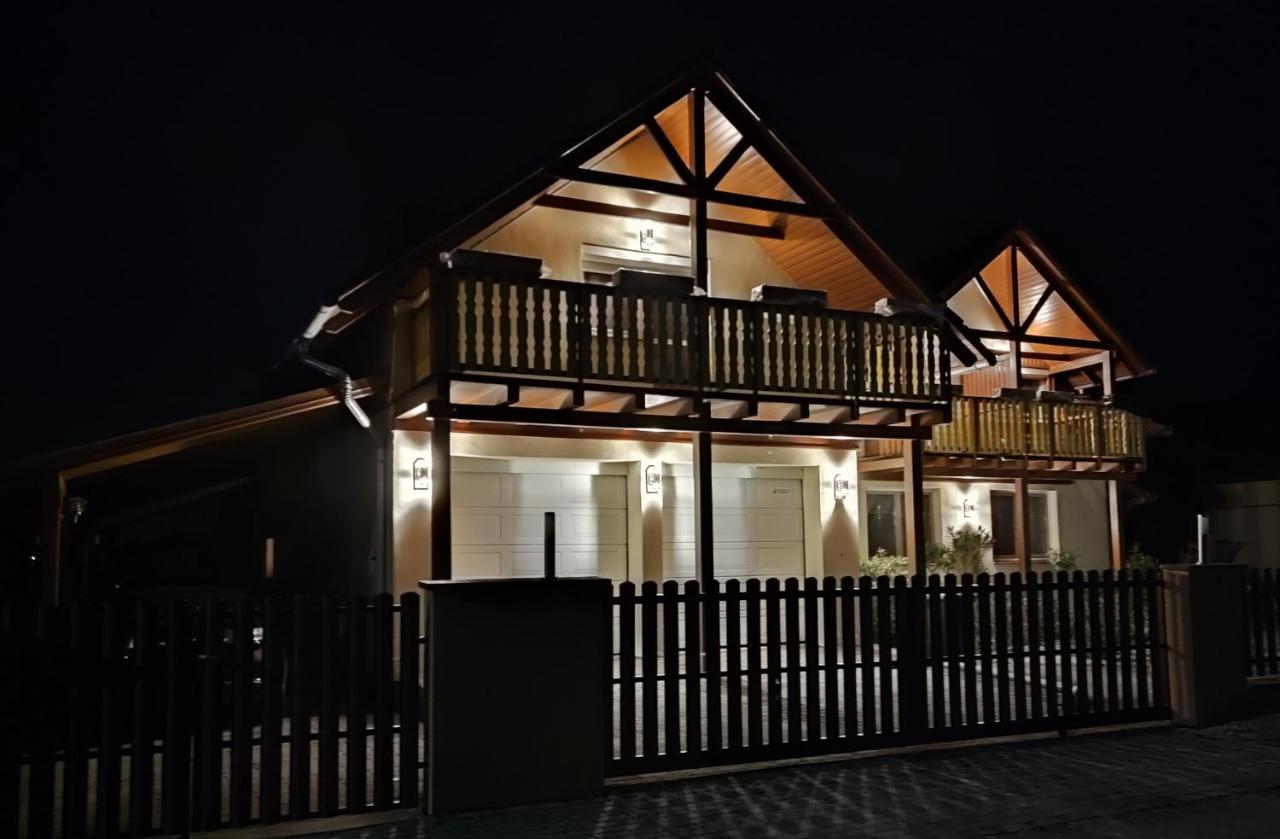 Haus Marika Hotel Siofok Exterior photo